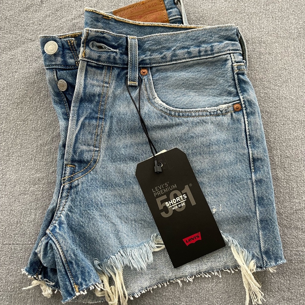 Levi Shorts